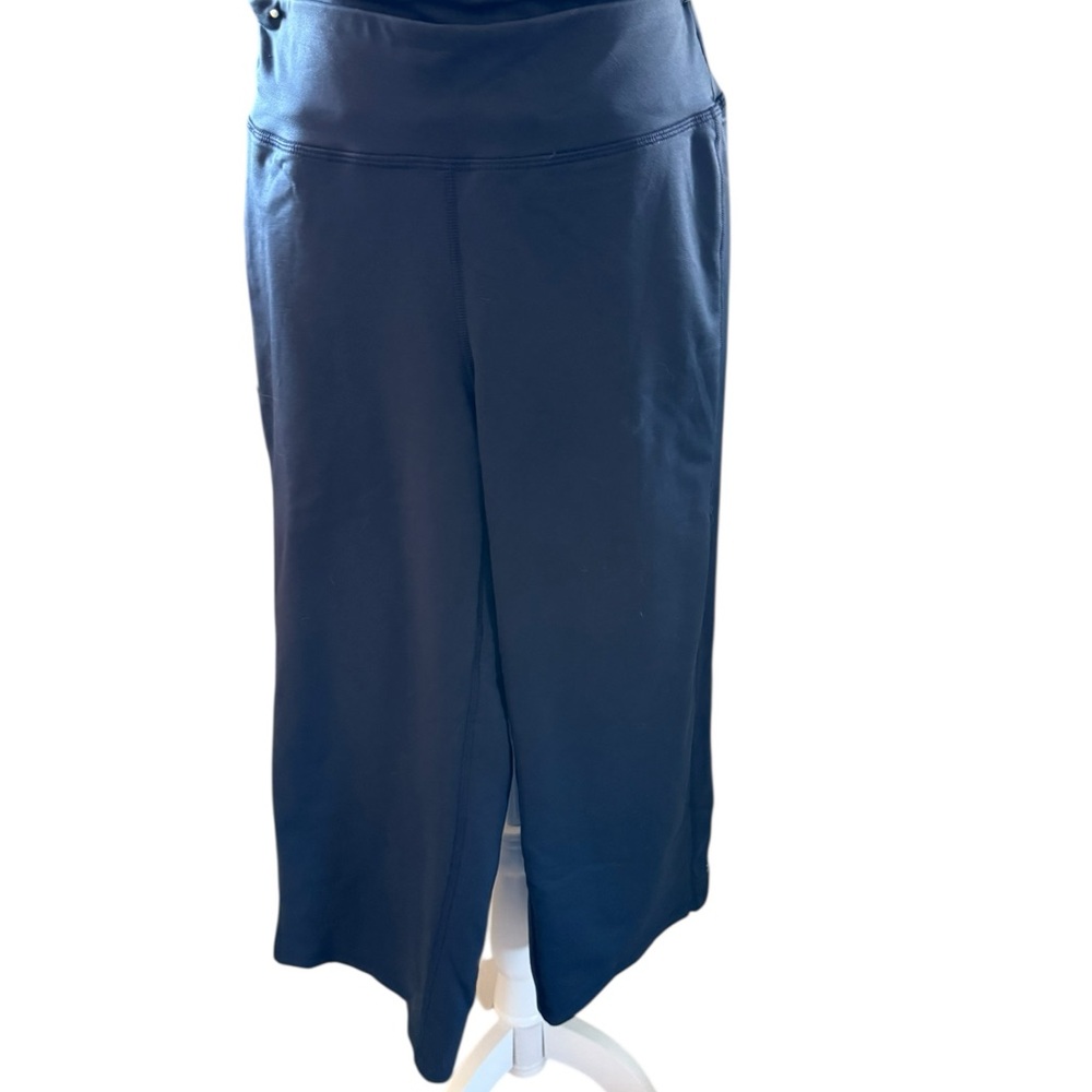 Athleta Yoga Crop Pants